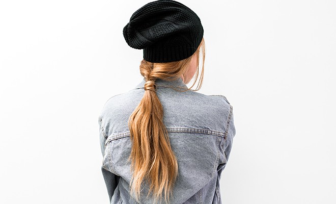 Beanie Hairstyles for Winter: Stylish, Flat Free & Hair-Safe Looks 5 https://static.fabfitfun.com/magazine/wp-content/uploads/2017/08/07213824/065A9389-1-660x400.jpg?utm_source=chatgpt.com