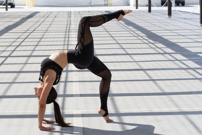 Why Yoga Is Worth the Hype, According to This Fitness Expert - FabFitFun