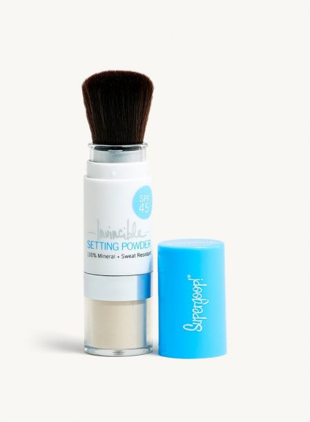 The Best Setting Powders to Prevent an Oily Face - FabFitFun