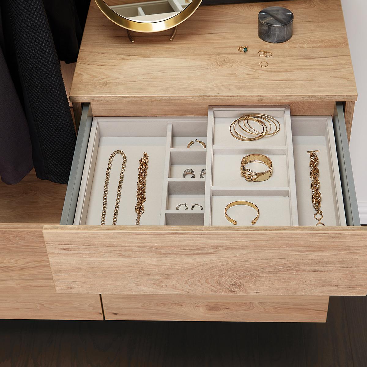 10 Jewelry Organizers So You Never Have Tangled Jewelry