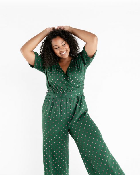 10 Jumpsuits Every Curvy Girl Needs in Her Closet - FabFitFun