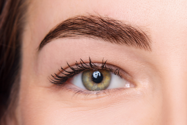 Here's What A Brow Artist Says About The Brow Lamination Trend