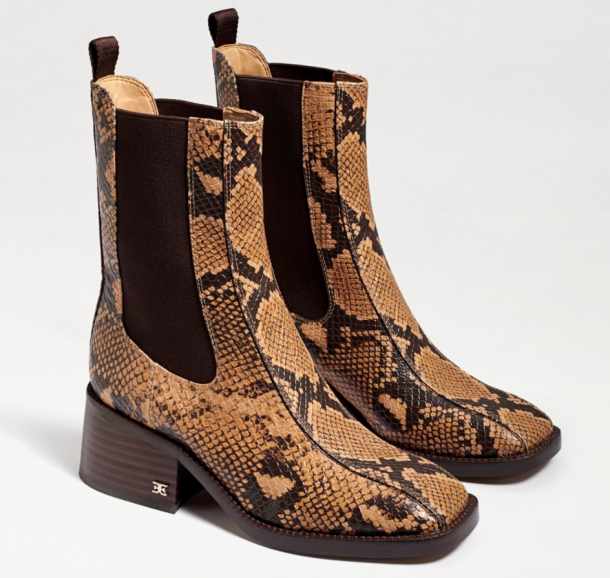 dasha chelsea boot