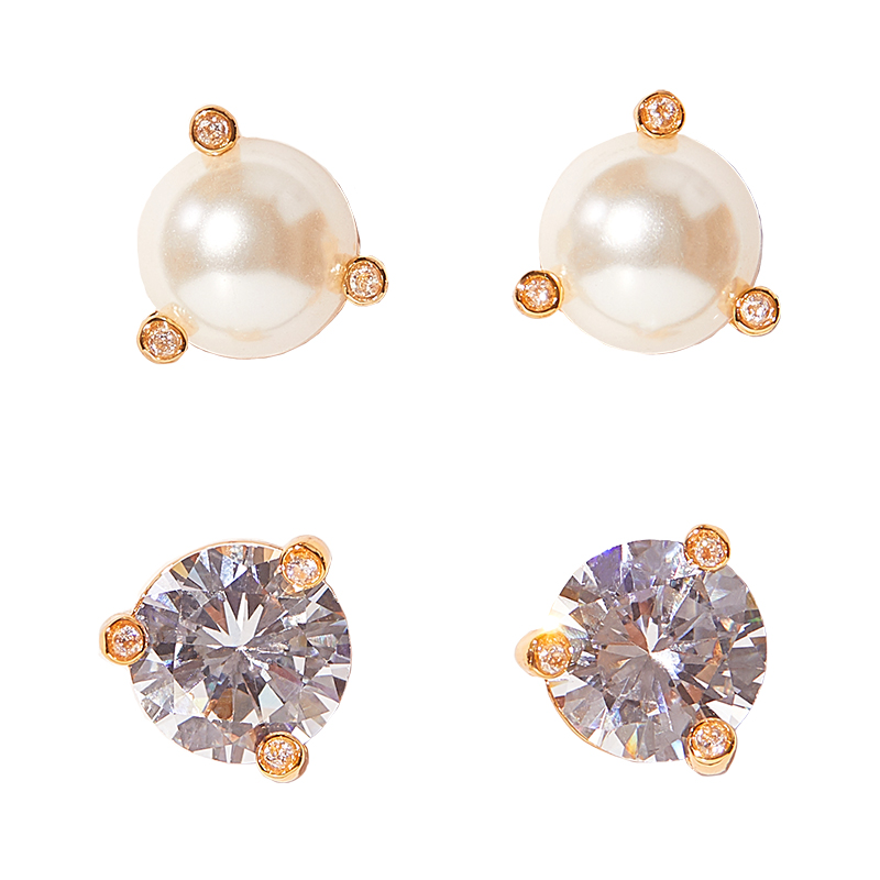 Flirty Accessories Our Editors Are Wearing All Winter Long FabFitFun