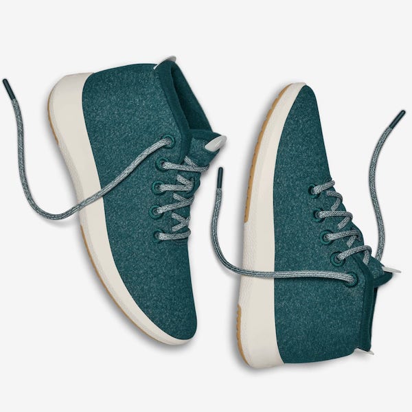 Chic Sneakers That Are Perfect for Your Daily Walks - FabFitFun