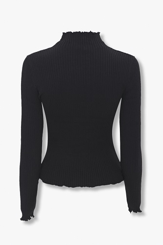 These Are The Best Turtlenecks for Layering
