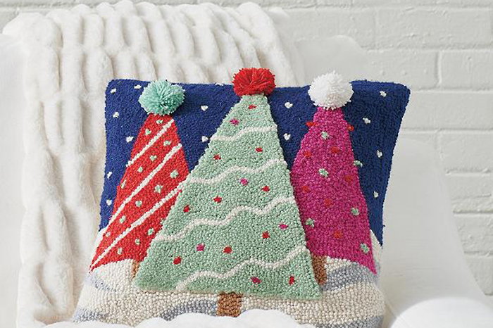 Pillow Bundle: Iconic Christmas
