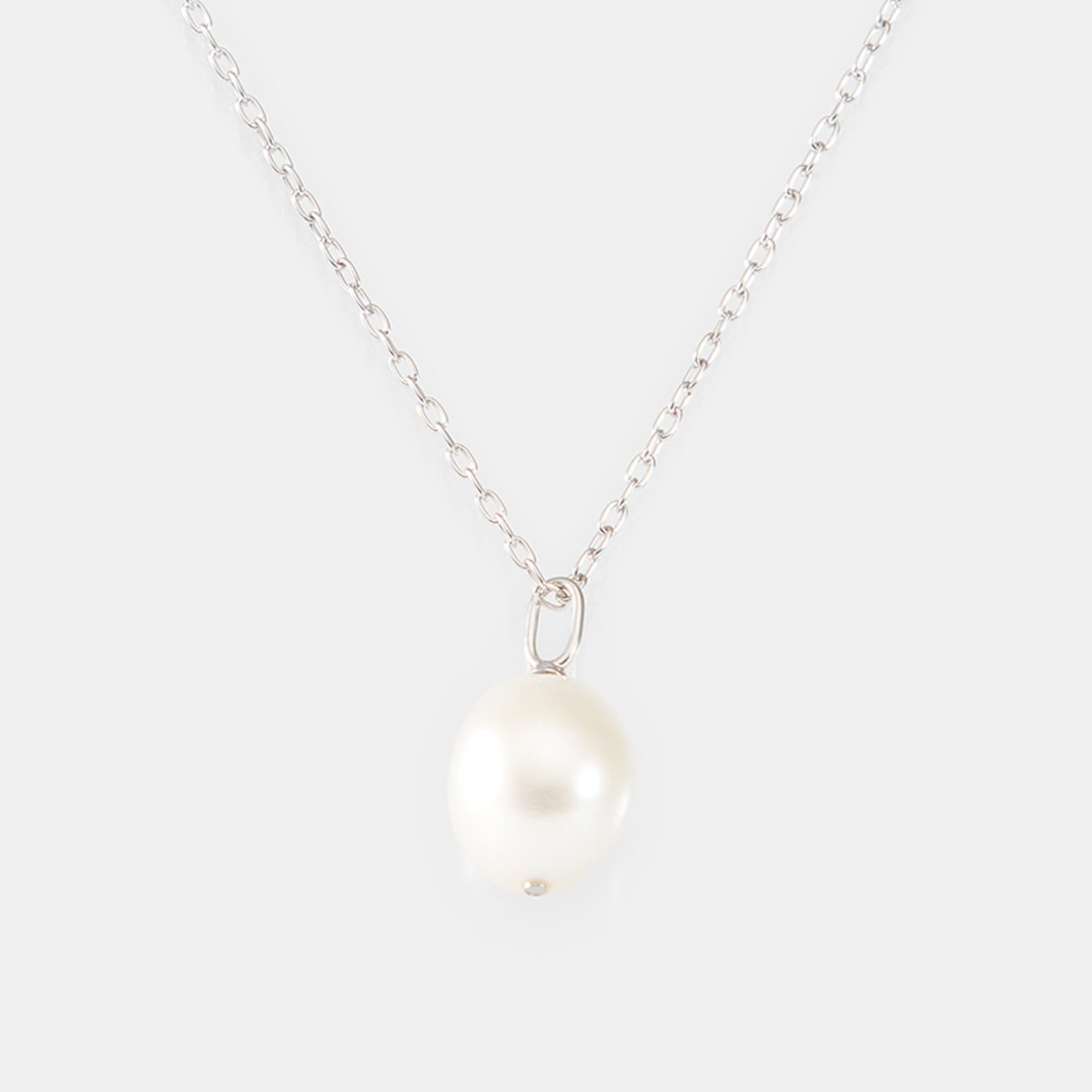 10 Pearl Pendants That Are Too Perfect to Pass Up - FabFitFun