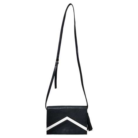 summer and rose black crossbody