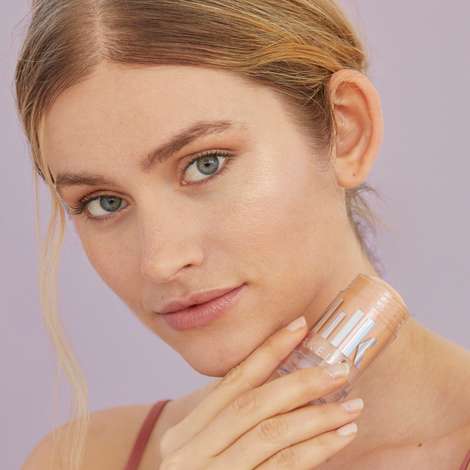 milk holographic highlighter