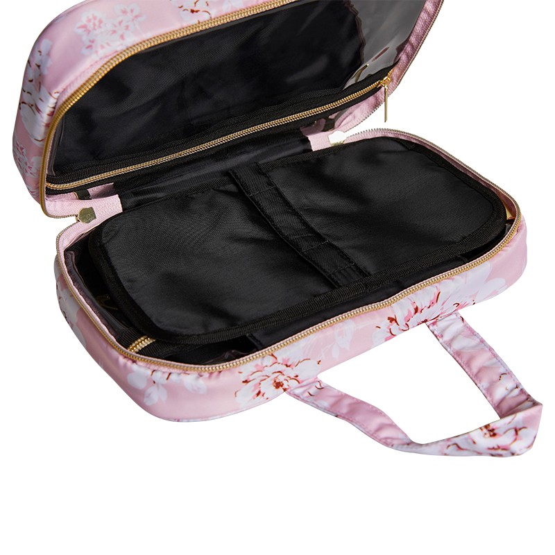 Hanging Makeup Train Case
