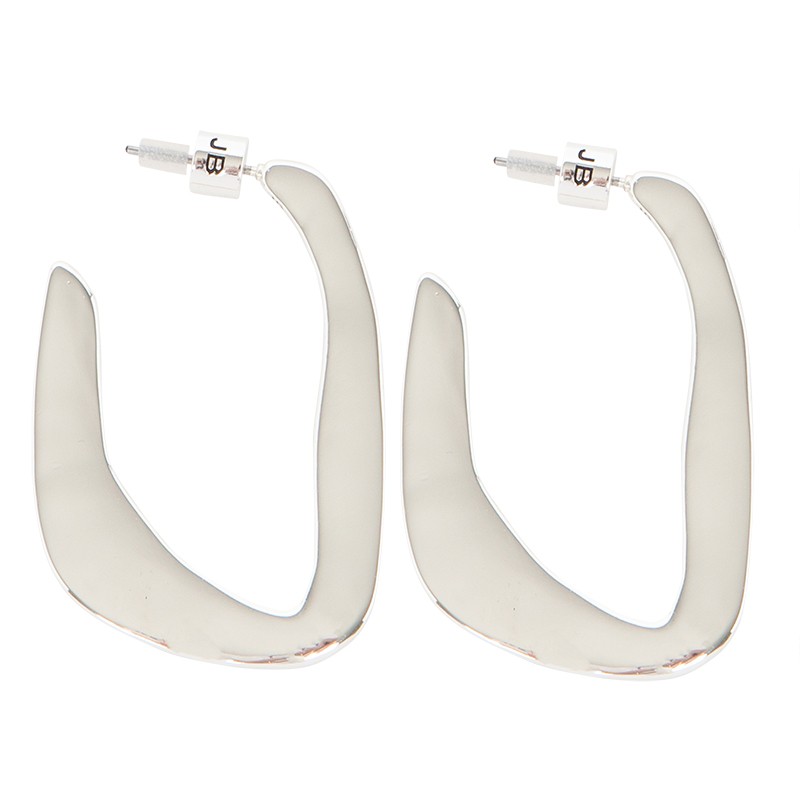 Edith Hoops in Silver