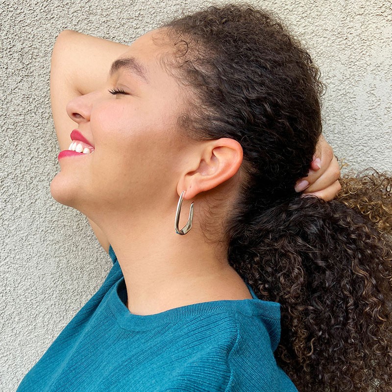 Edith Hoops in Silver