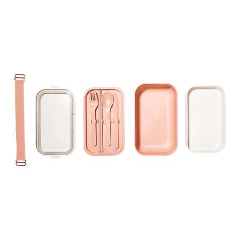 https://static.fabfitfun.com/wp-content/uploads/2021/01/our-place-layered-lunch-box-with-clips-and-utensils-sp21-8-800_1611599812.8389_1611599813.0799.jpg